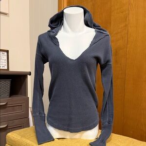 Free People XS Waffle Knit Hooded V-Neck Top – Slate Blue/Grey